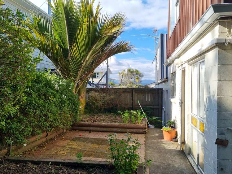 54B Acacia Avenue_2