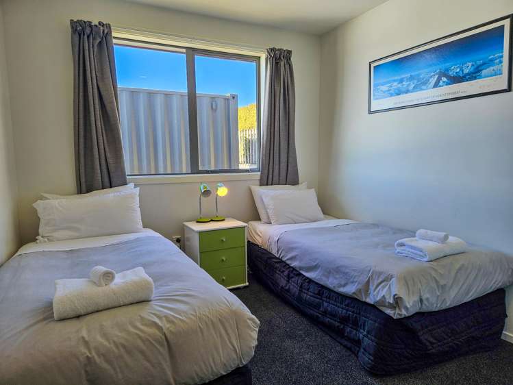 12 O'Neill Place Lake Tekapo_19