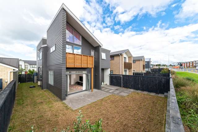 8 Teal Way Hobsonville_1