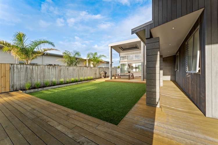 39 Paraoa Crescent Omaha_12