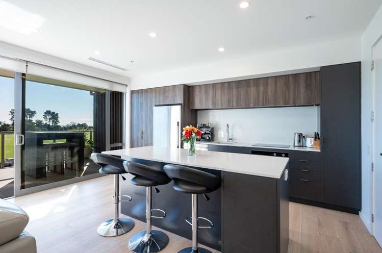 21/33 Beach Road Tahunanui_4
