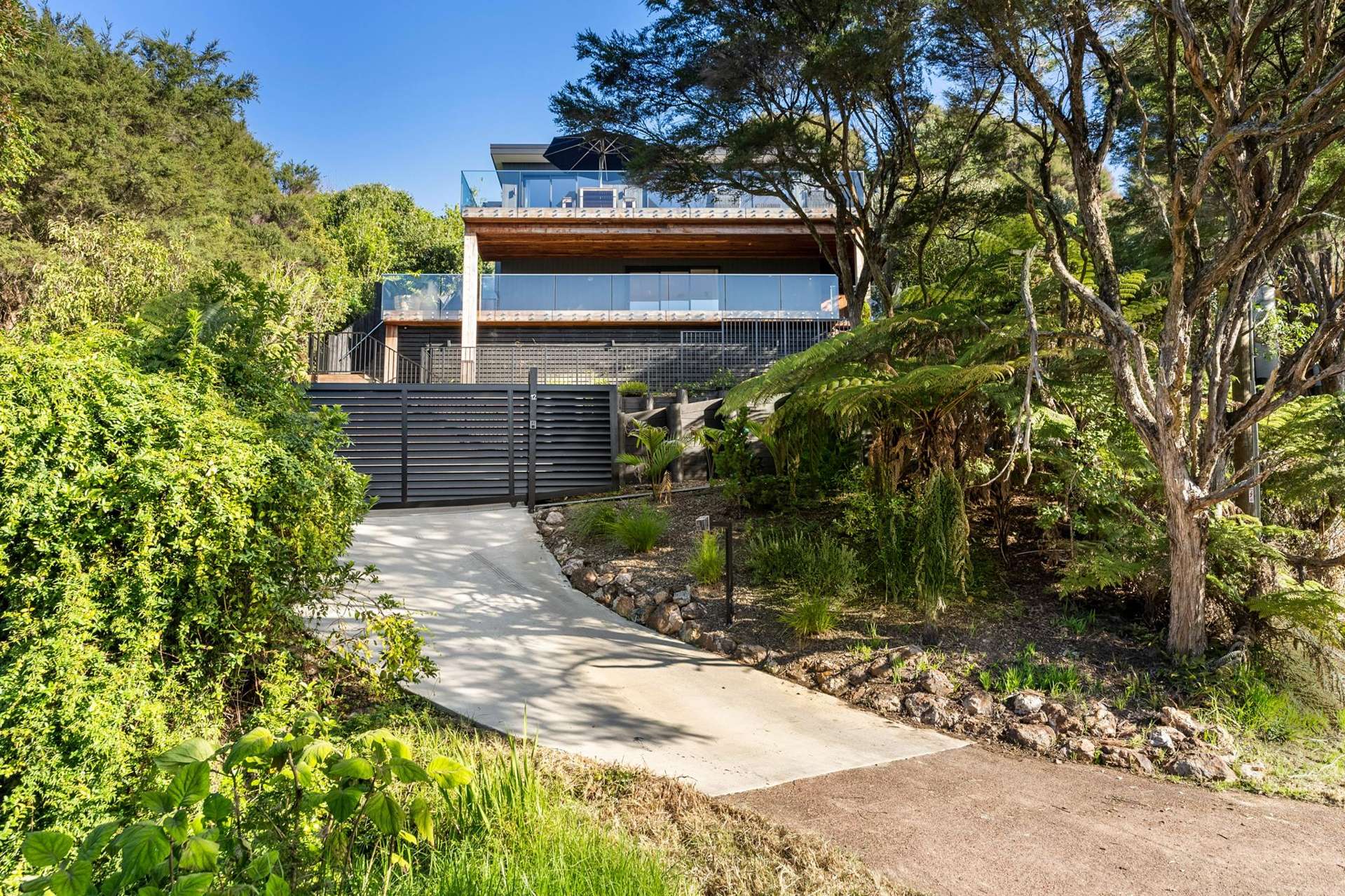 12 Victoria Road Onetangi_0