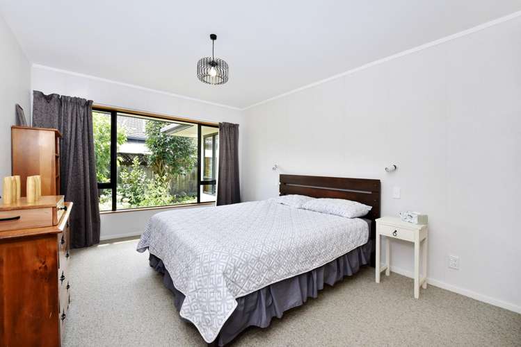 21 Malthouse Crescent Brightwater_15