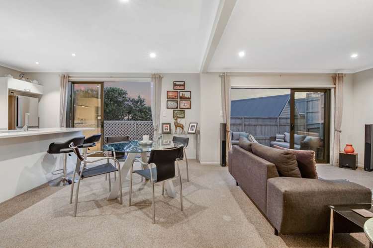 3 Barcliff Terrace Gulf Harbour_11