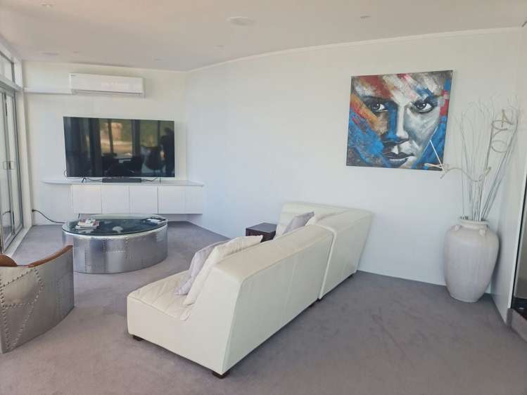 114 The Esplanade Houghton Bay_8