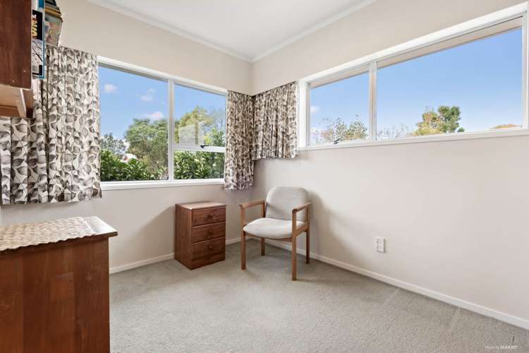 46 Miltonia Avenue Te Atatu South_23