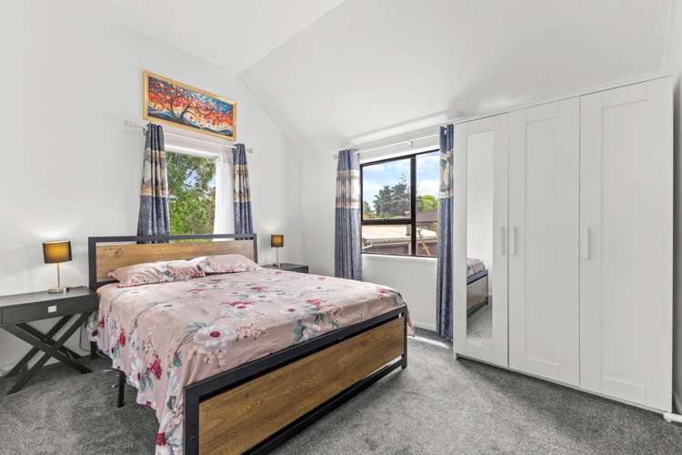 21 Chantal Place Papakura_12