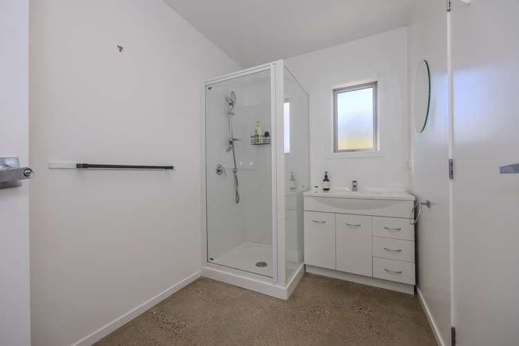 3 Finch Street Albert Town_17