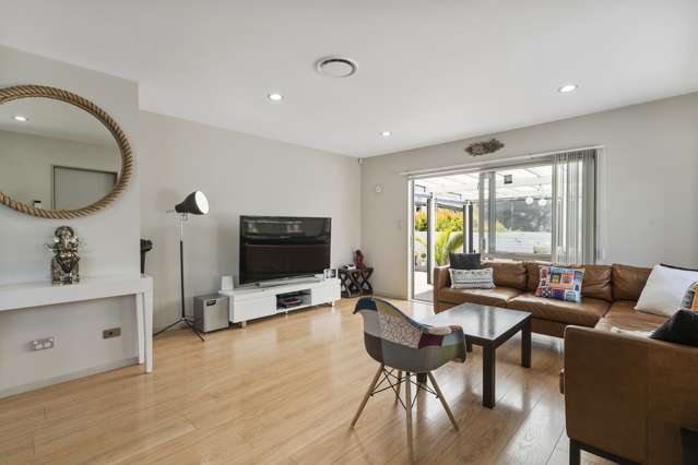 2/53 Hutchinson Avenue New Lynn_4