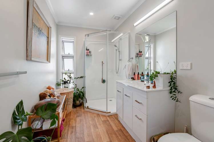 39 Inland Road Helensville_9