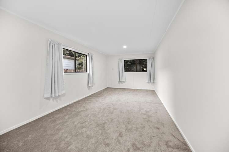 53 Burundi Avenue Clendon Park_17
