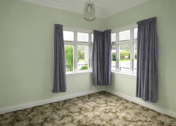 8 Ranft Street Reefton_5