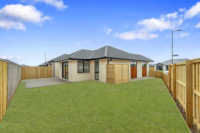 Spacious Home with Garaging
