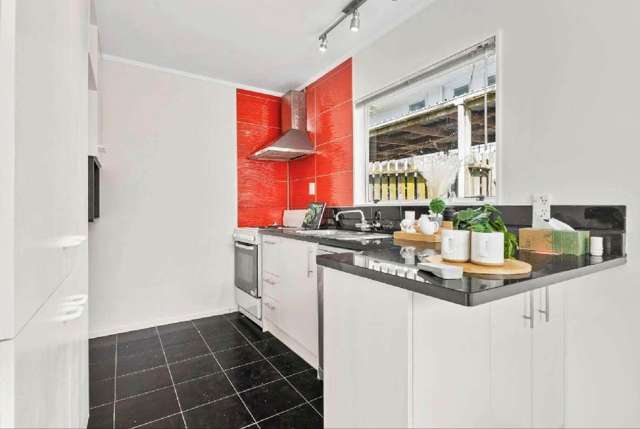 2/39 Bayview Road Bayview_1