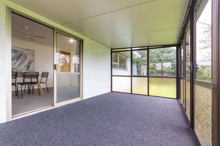 126C Long Melford Road Awapuni_17
