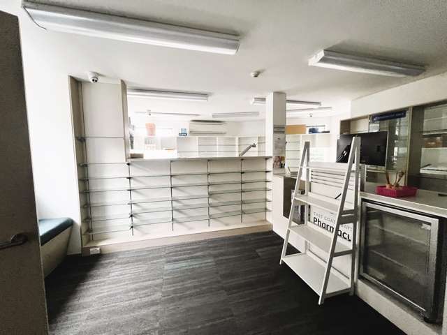 512 East Coast Road Windsor Park_1