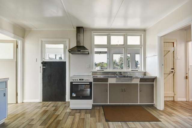 18 Cornfoot Street Castlecliff_1