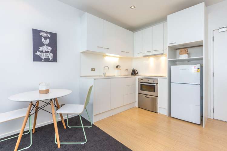 2h/16 Gore Street Auckland Central_12