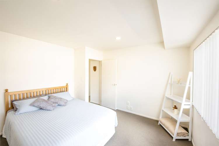 4 Crannog Fen Wattle Downs_5