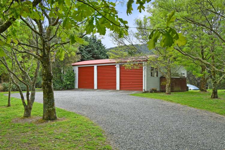 235 Marchant Road Kaitoke_3