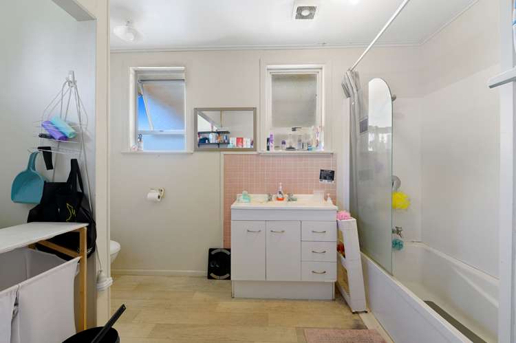 40 Werrina Crescent Mangakakahi_7