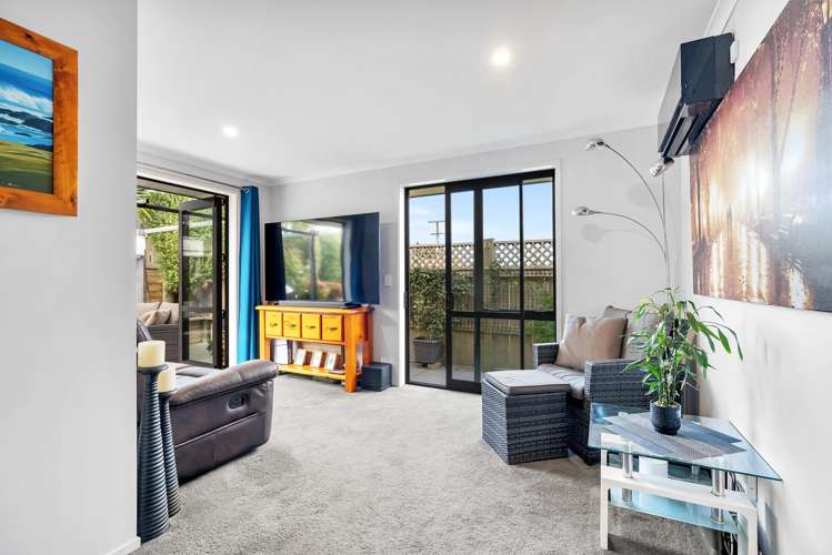 53 North Crest Drive Onerahi_11