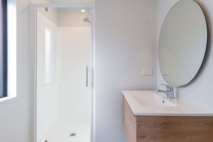 2/55 Opawa Road Waltham_9