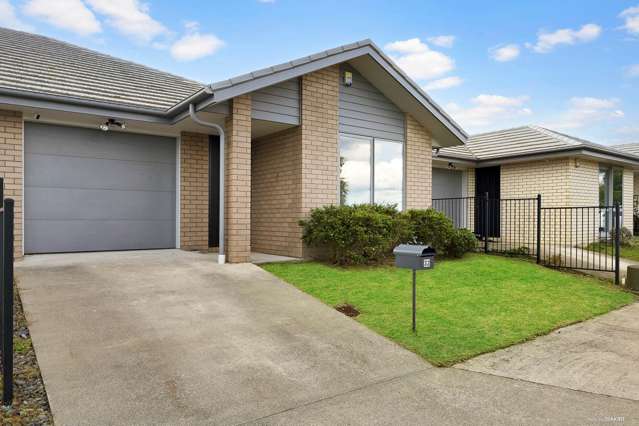 Owners on the move- Must be Sold!