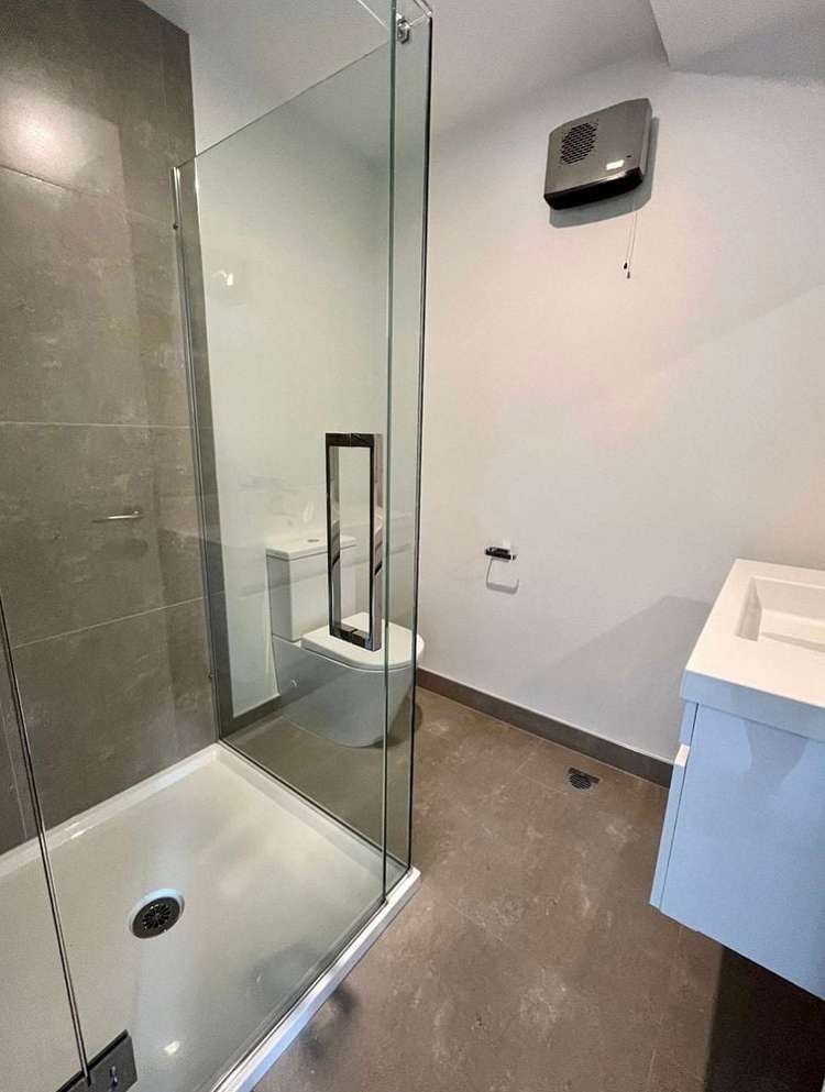 6/8 Valron Road Te Atatu South_5