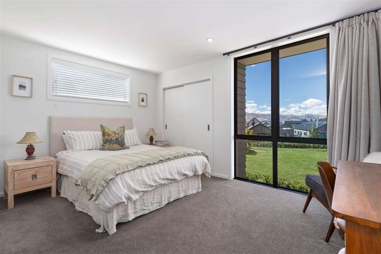 4 Leaning Rock Lane Wanaka_9