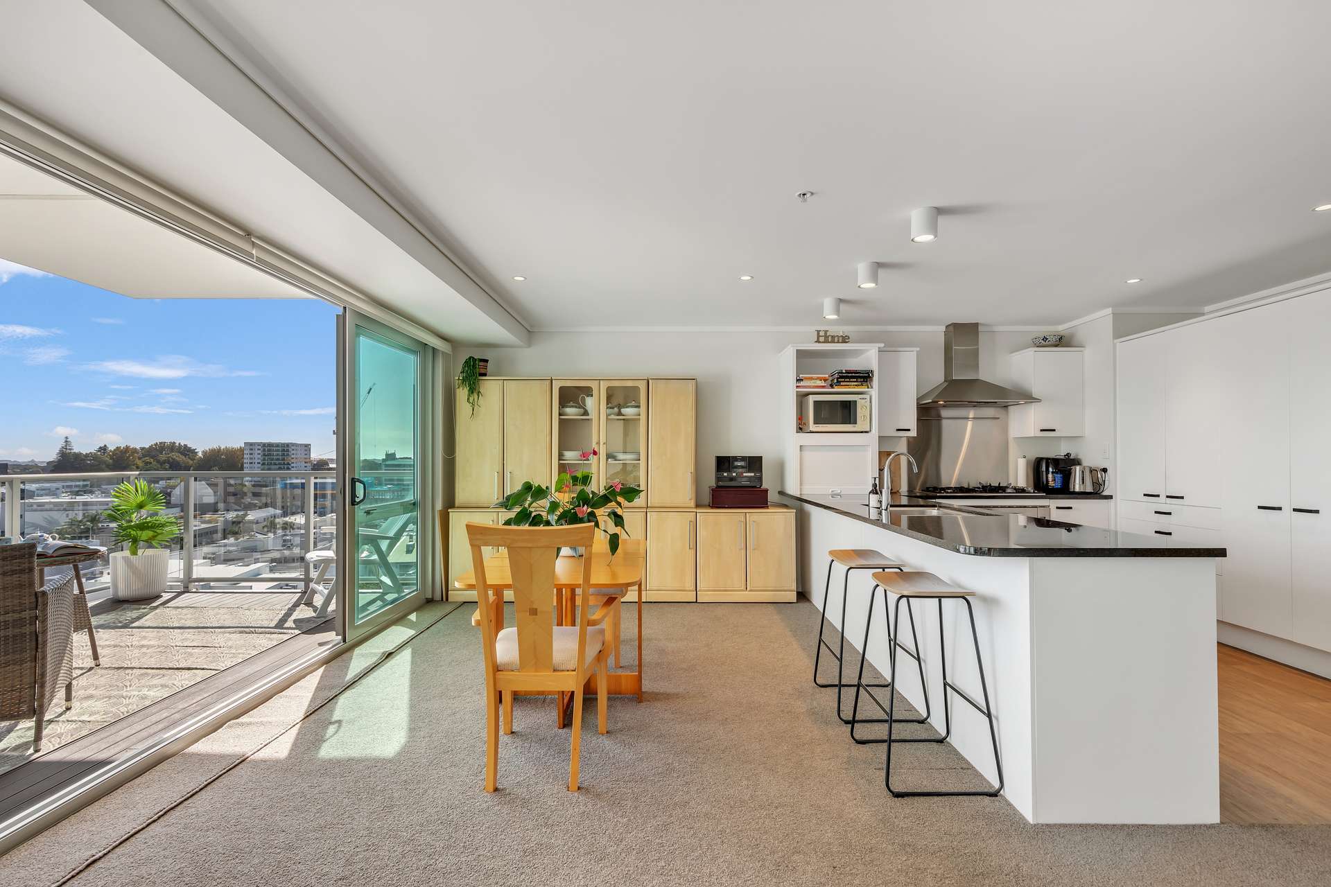 1201/72 Devonport Road City Centre_0