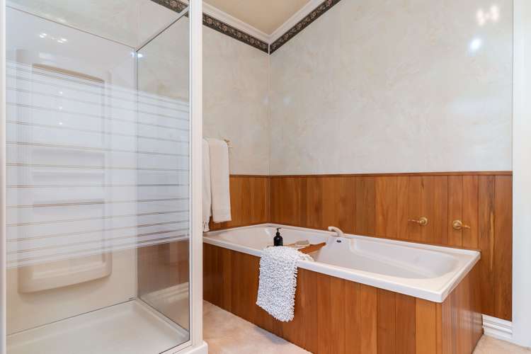 33 Chester Road Carterton_12