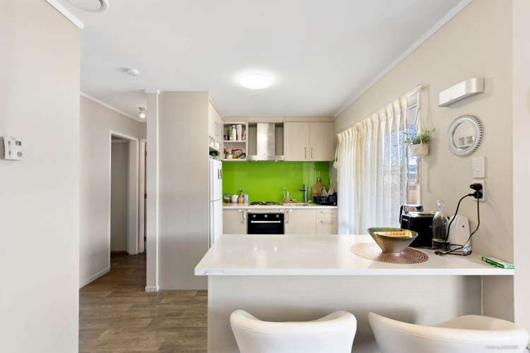 2/163 Grey Street Onehunga_13