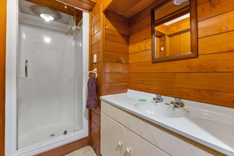 14 Penguin Street Leigh_35