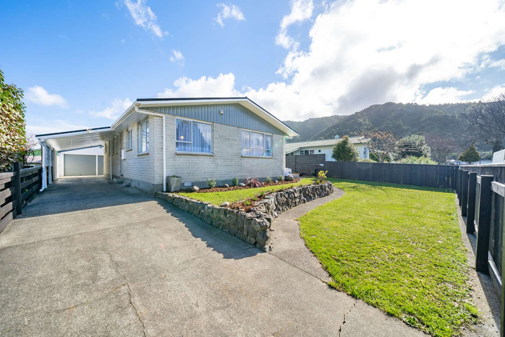 9 Drive Totara Park Upper Hutt City Houses for Sale One Roof