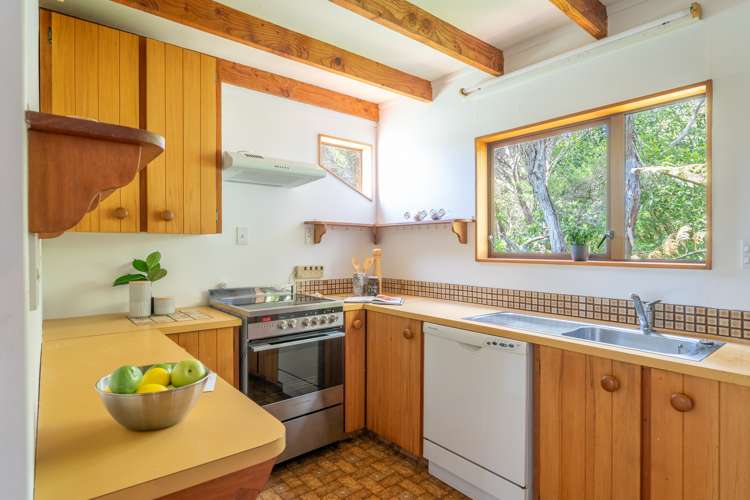 18 Roys Road Plimmerton_7