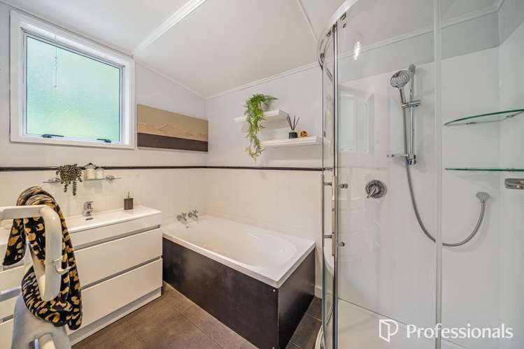 14a Hawthorn Crescent Stokes Valley_15