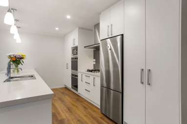 38 West Thompson Street_4