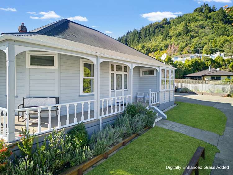 144 Waikawa Road_2