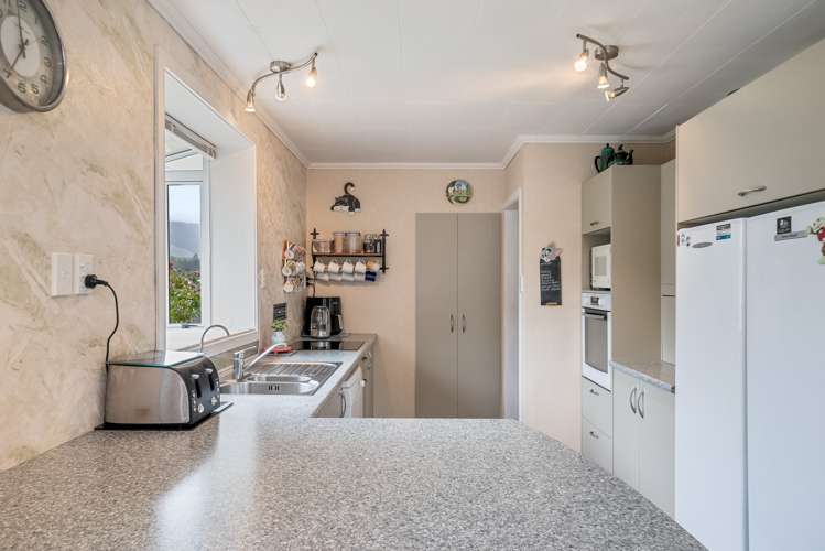 20 Sunnyview Drive Brown Owl_10