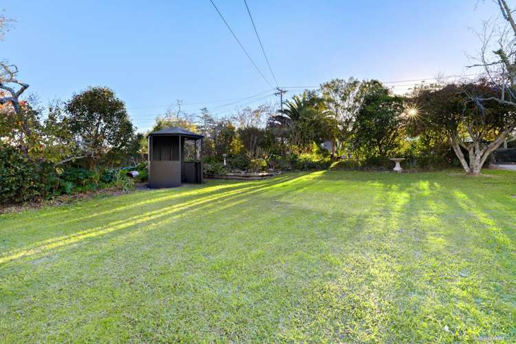 51 Parkhill Road Mellons Bay_13