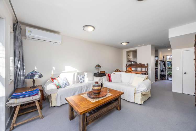 23/92 Bush Road_2