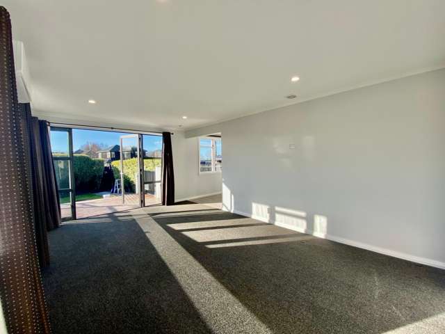  35 Tucker Street Redwood_4