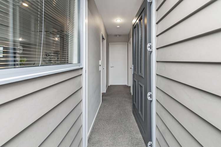 1/18 Goldsmith Place Waltham_15