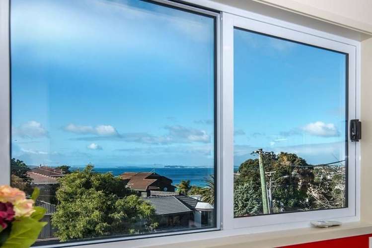 1/28 Beach Road Castor Bay_15