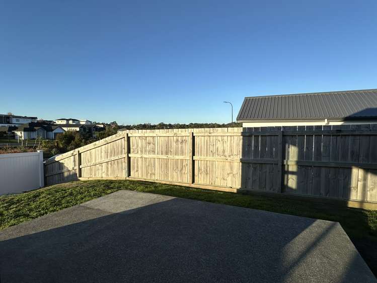 56 Riverhead Point Drive Riverhead_22