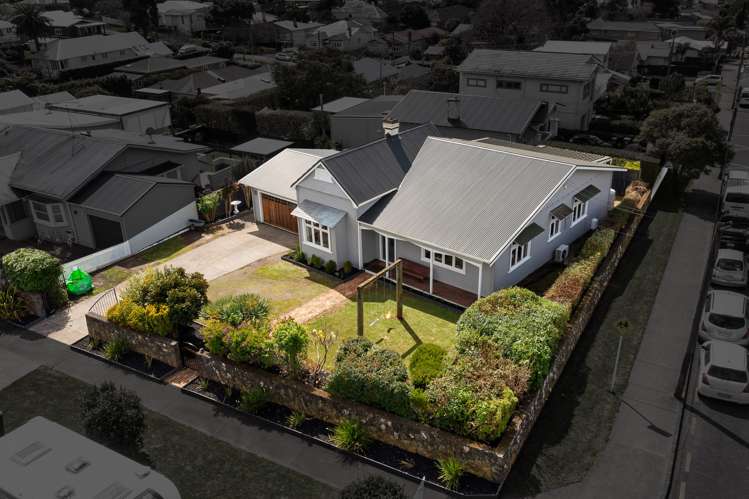 85 Alberton Avenue Mount Albert_27