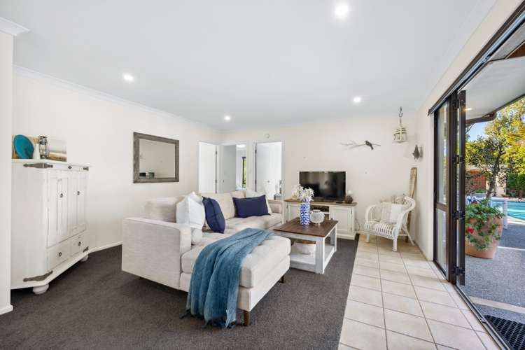 53 Oak River Drive Warkworth_34