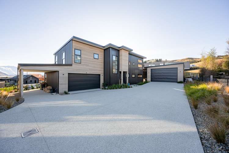 9 Barclay Place Wanaka_18