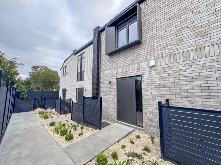 8/6 James Street 10878_11